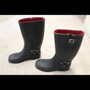 Black rain boots